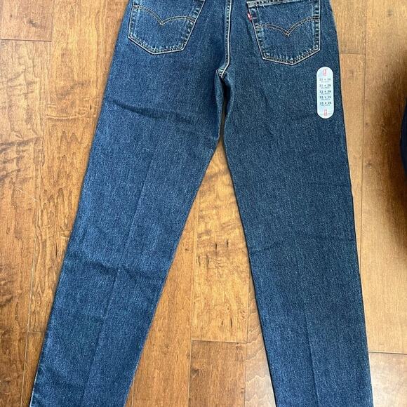 Vintage Levis 550 relaxed fit jeans 33 36 BNWT - Picture 4 of 4